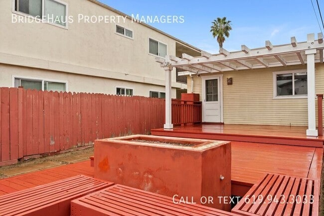 Building Photo - 4441 McClintock St