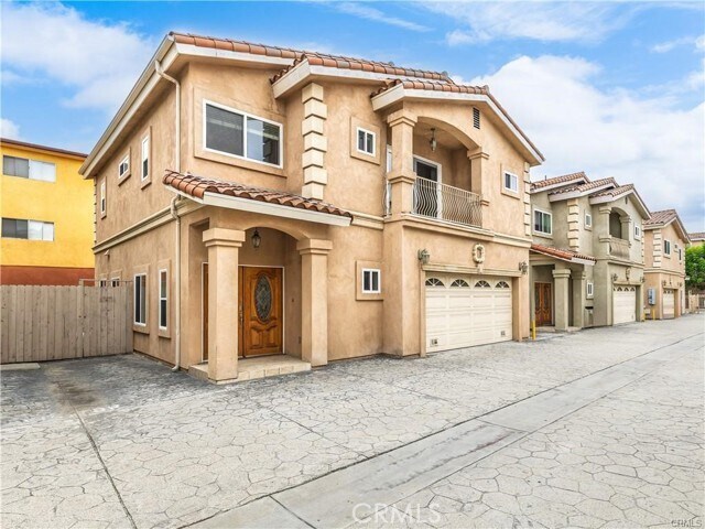 Building Photo - 14026 Lemoli Ave
