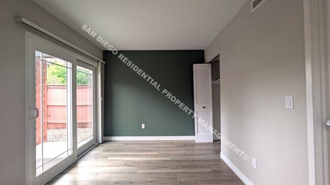 Building Photo - Light, Bright & Spacious 2-Story Home in t...