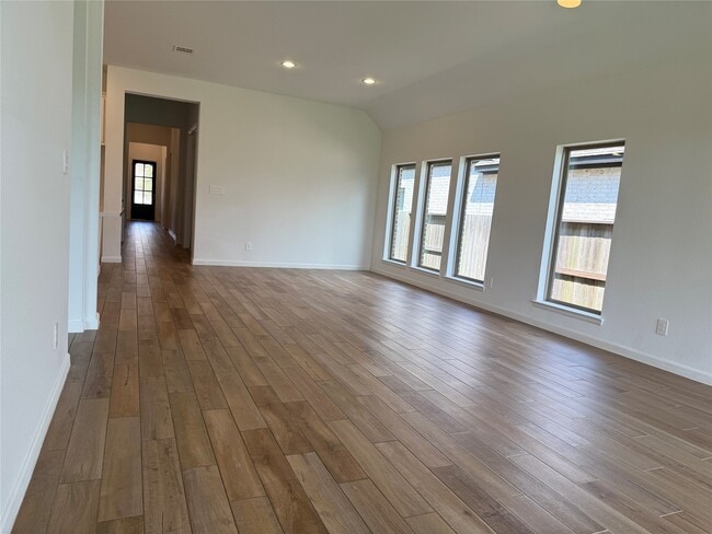 Building Photo - 4942 Hitchings Ct
