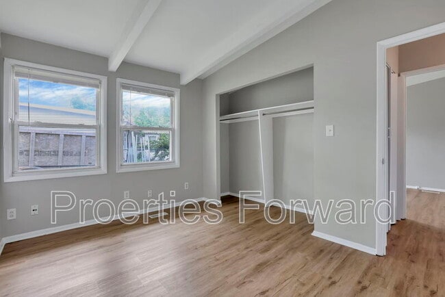 Building Photo - 873 Joyful St