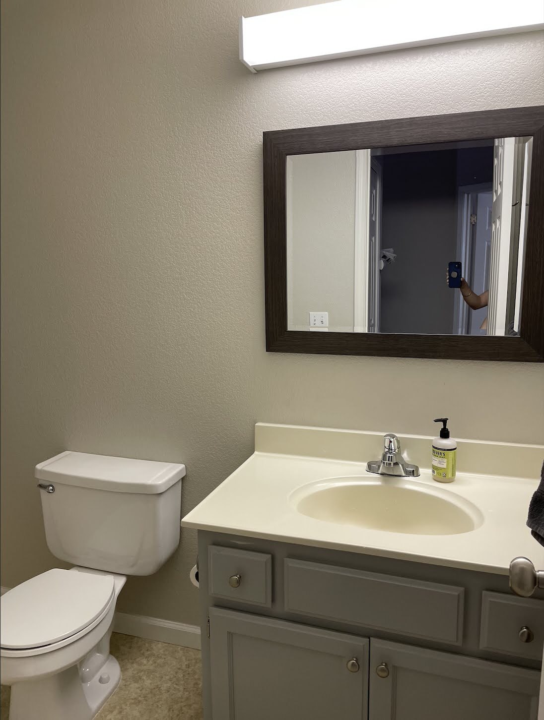 Bathroom 2 - 1143 Greene Ter