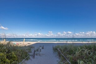 Building Photo - 2565 S Ocean Blvd