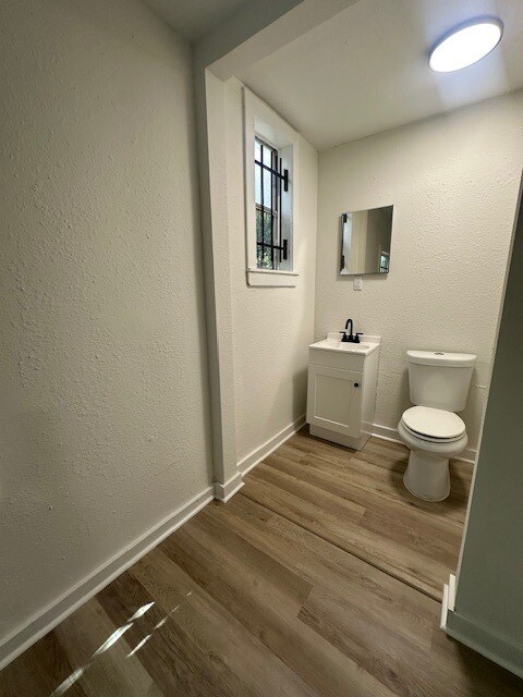 Building Photo - Newly Renovated 3-Bedroom Home in Jacksonv...