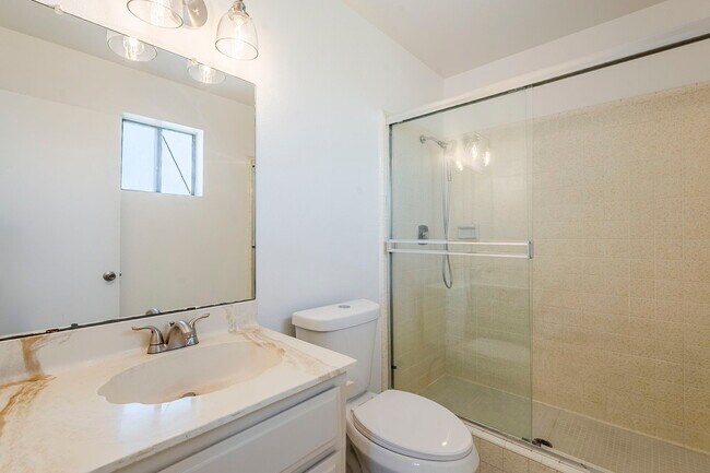 Building Photo - 834 N Constellation Way