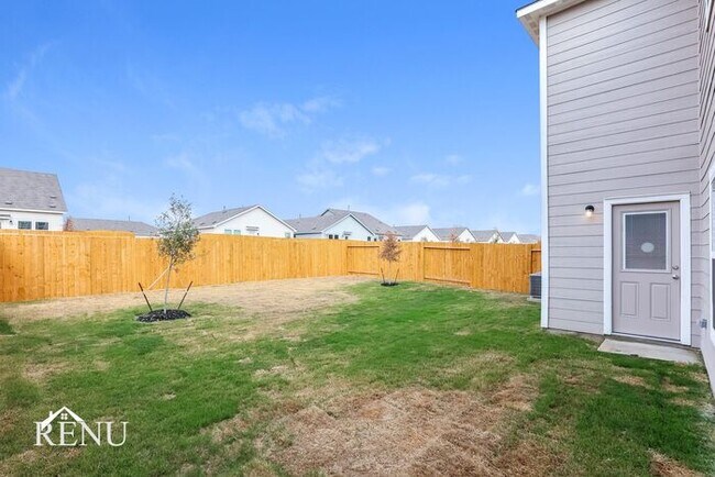 Building Photo - 2931 Jackson Smt