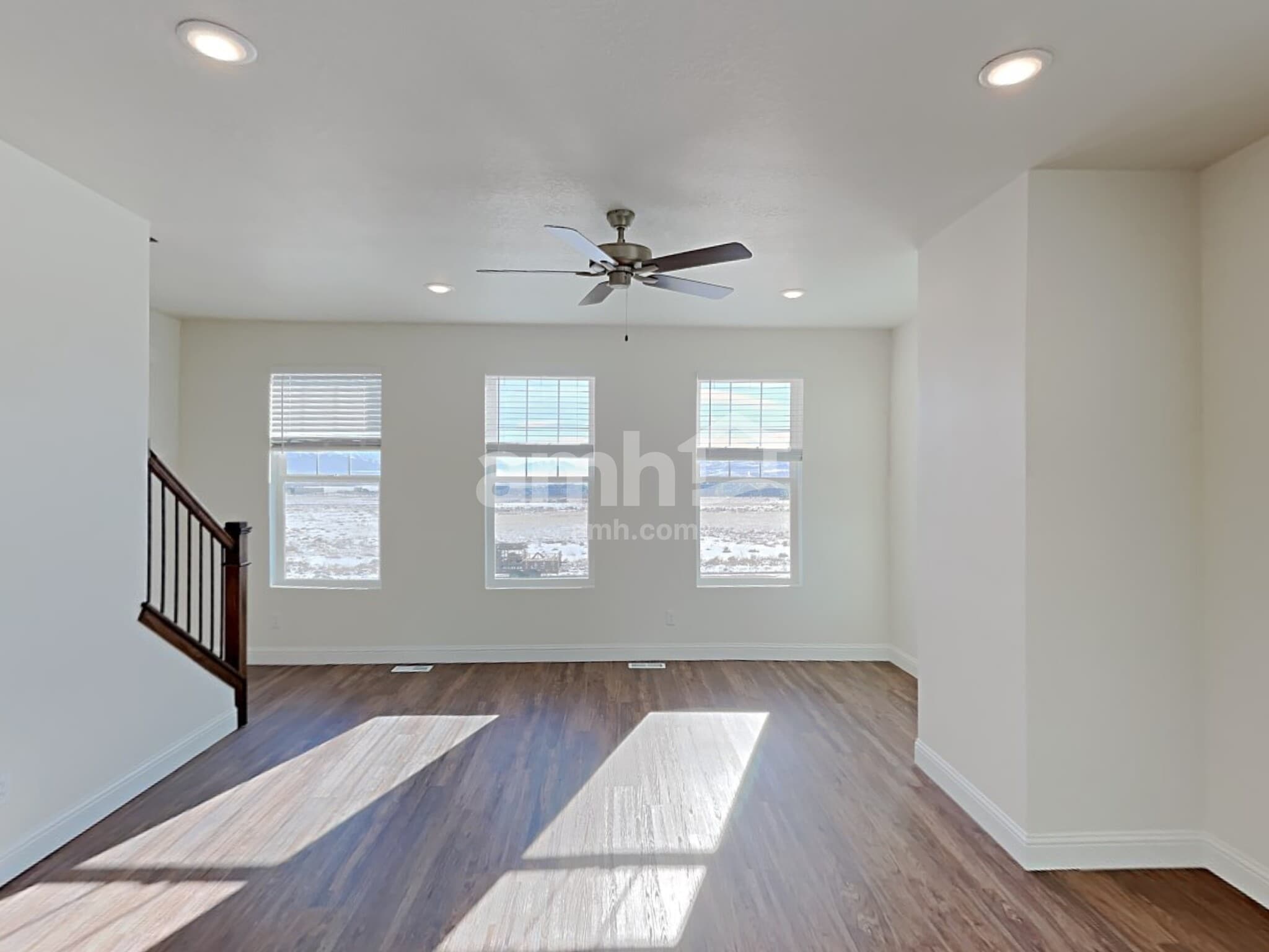 Building Photo - 6056 W South Jordan Pky