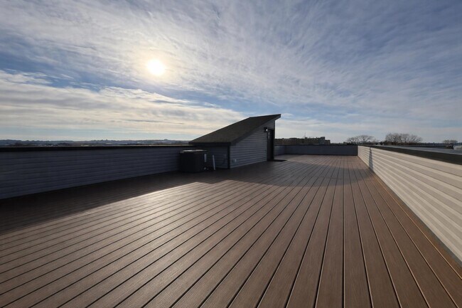 Building Photo - 92 E 27th St