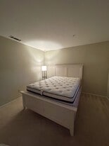 Building Photo - 480 Bollinger Canyon Ln