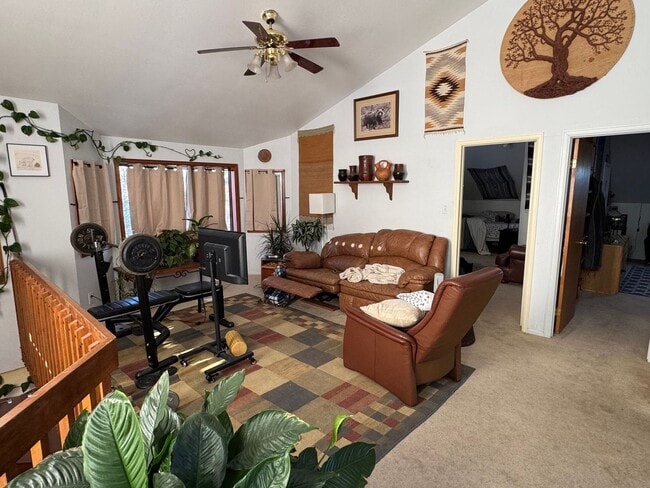 Building Photo - Lovely S. Boulder 5BD House on Open Space - Available June 1st!