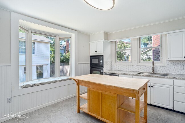 Building Photo - Utilities Included