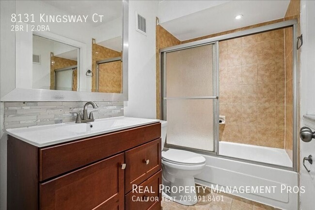 Building Photo - 8131 Kingsway Ct