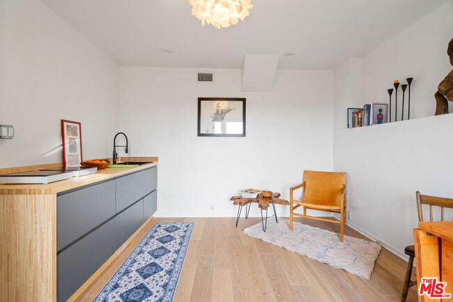 Building Photo - 1432 Penny Rd