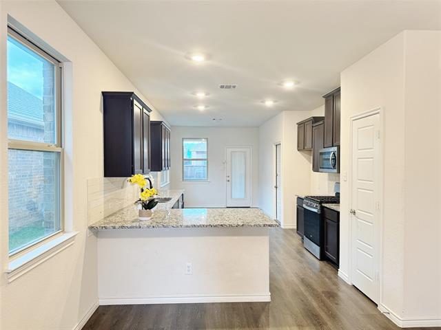 Building Photo - 1525 Babb Ln
