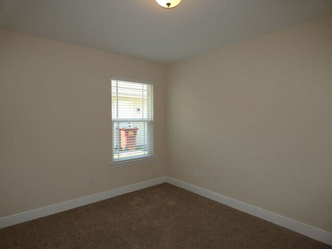 Building Photo - 5061 Carley Ct