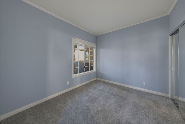 Building Photo - 4591 Warner Ave