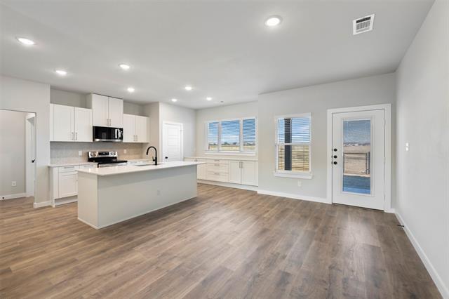 Building Photo - 4060 Lecroy Ct