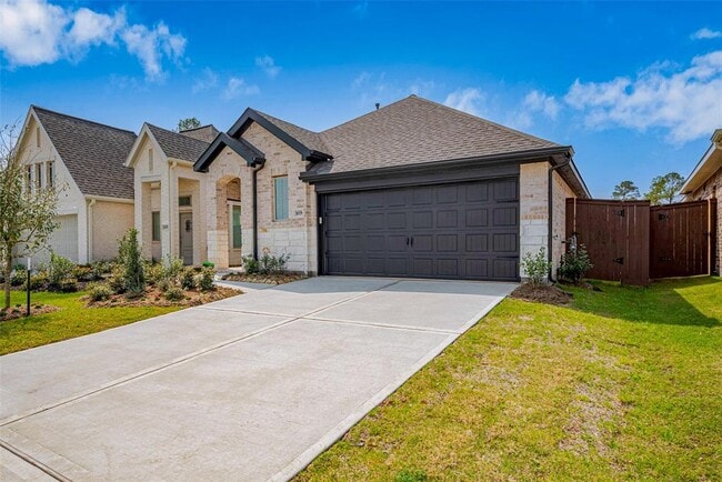 Building Photo - 16939 Chapel Knox Dr