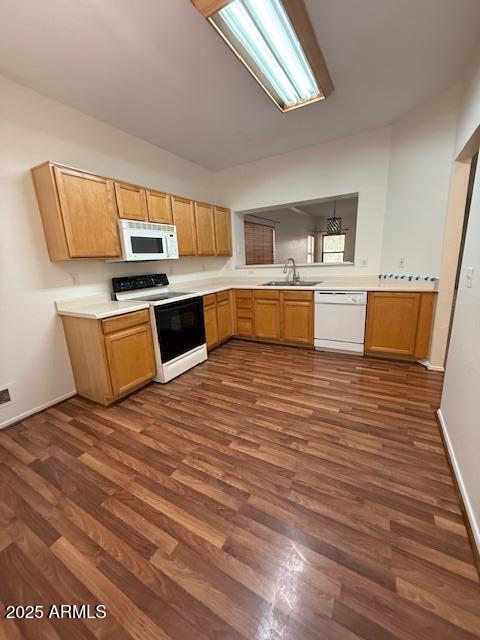 Building Photo - 710 S Colonial St