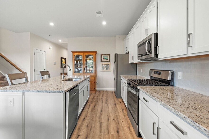 Building Photo - 2761 Sparrowgap Trl
