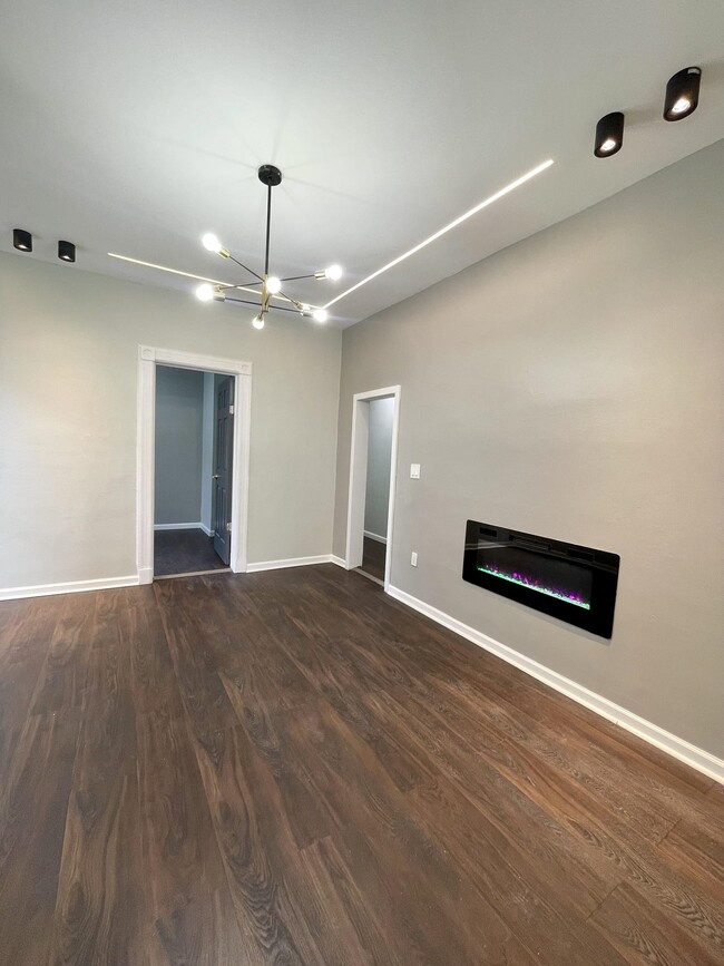 Building Photo - 298 New York Ave