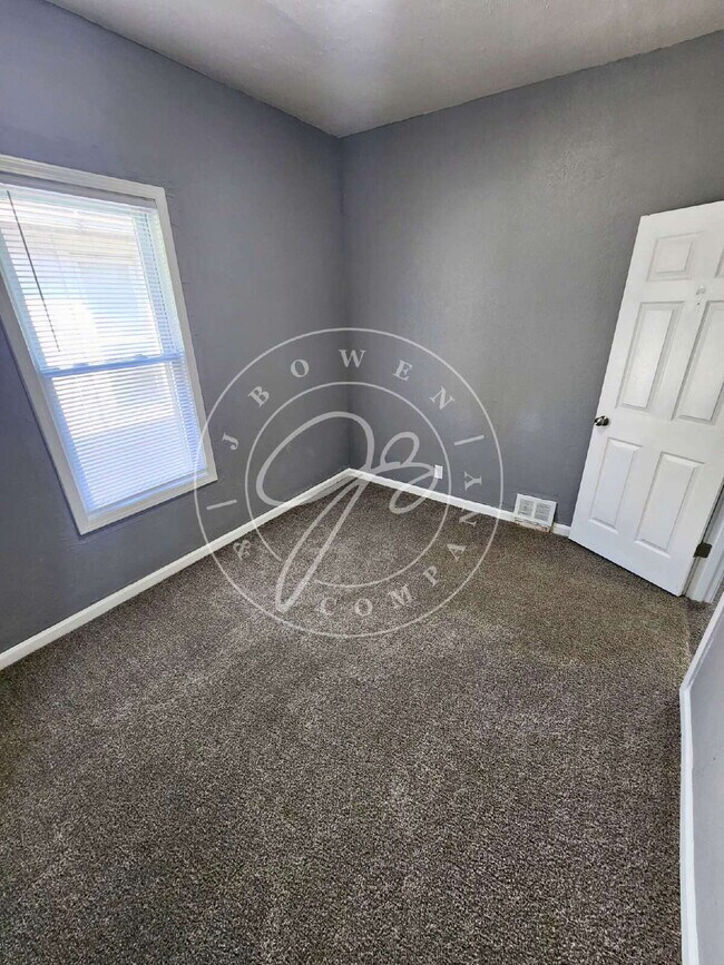 Building Photo - Basically, Brand New! Open Layout 1-Story ...