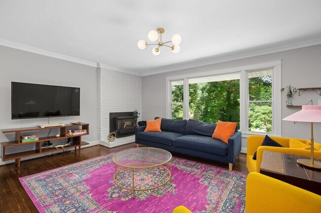 Primary Photo - Ardmore Townhome Available Now