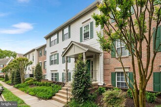Building Photo - 12109 Green Ledge Ct