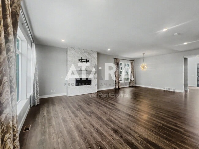 Building Photo - 9167 S Galette Ln