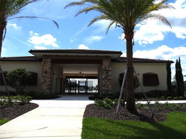 Building Photo - 7641 Syracuse Dr
