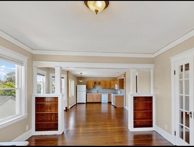 Building Photo - 1274 Washington St