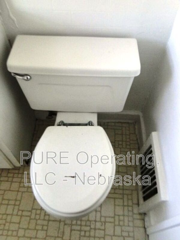 Building Photo - 215-225 N 49th St