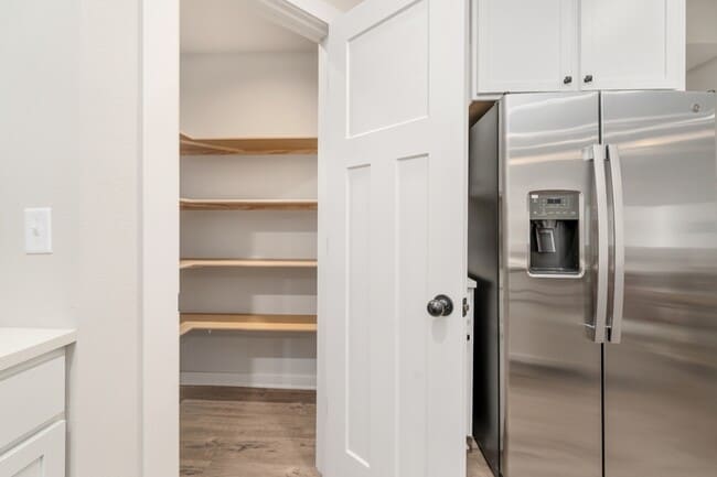 Building Photo - 12835 W Cowboy St