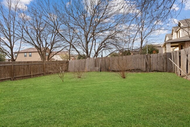 Building Photo - 9711 Arcade Ridge