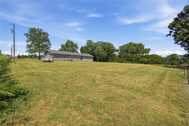 Building Photo - 15099 AR-72