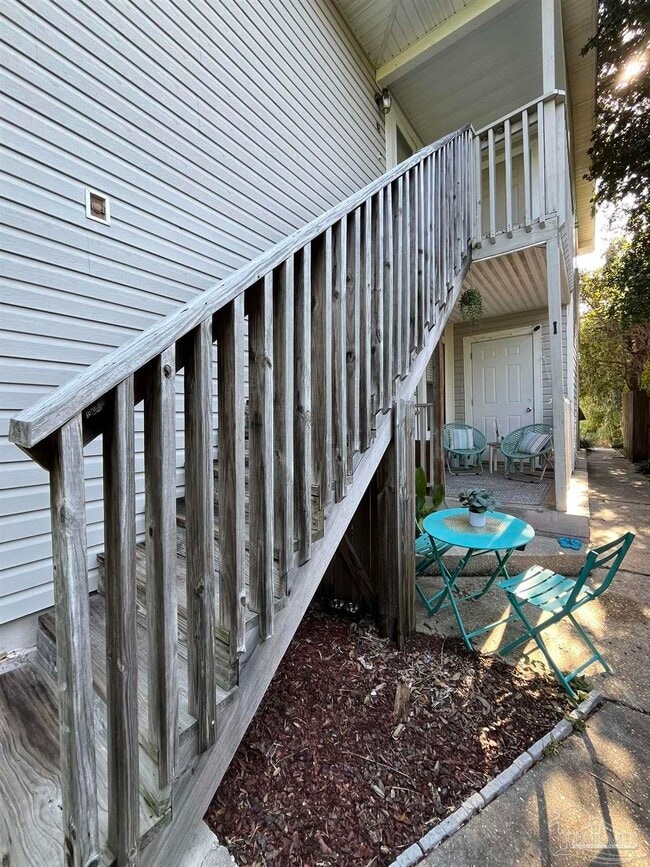 Building Photo - 1271 Redwood Ln