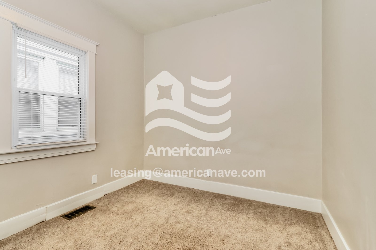 Building Photo - 2320 W Hill St