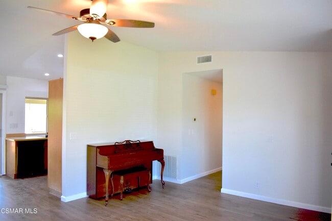 Building Photo - 22551 Honnold Dr