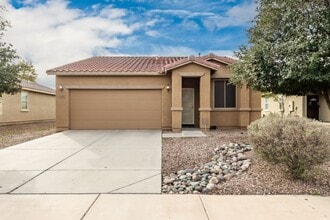 Building Photo - Attractive 3 bed, 2 bath home