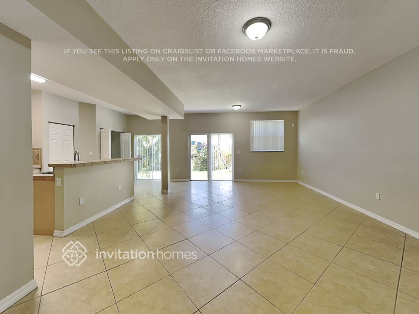 Building Photo - 5325 SW 134th Ave