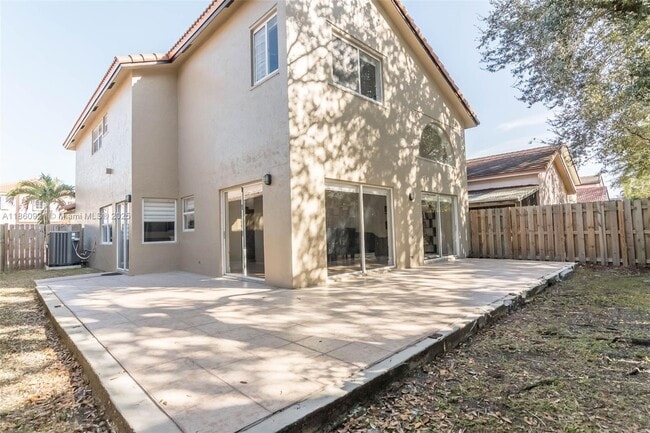 Building Photo - 12230 SW 137th Ter