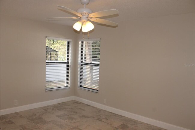 Building Photo - 668 Lamoka Ct