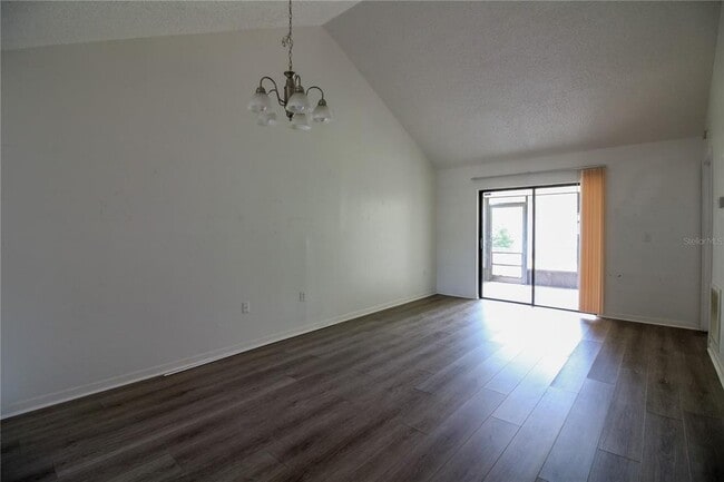 Building Photo - 1040 Harden Ct