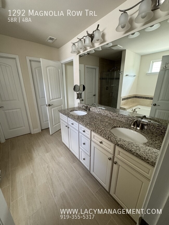 Building Photo - 1292 Magnolia Row Trail