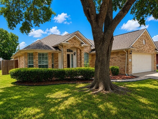 Building Photo - 20410 Nelva Park Ct