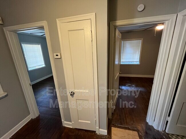 Building Photo - 1041 Railton Rd