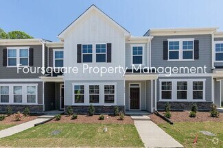 Building Photo - Townhome | Bonus Loft Space | Internet Inc...