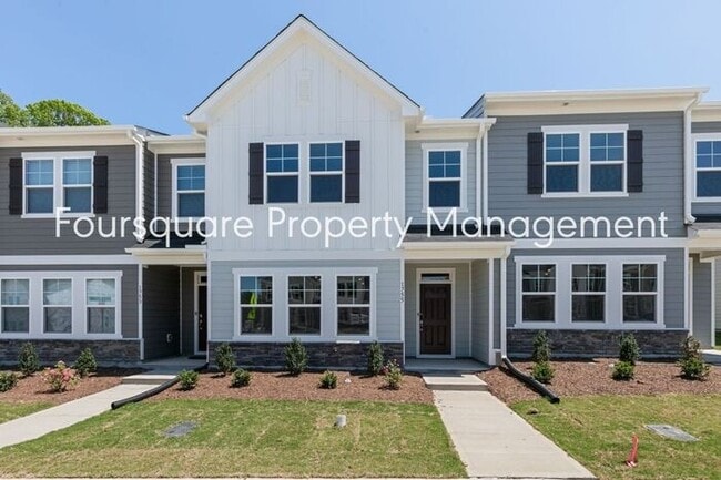 Primary Photo - Townhome | Bonus Loft Space | Internet Inc...