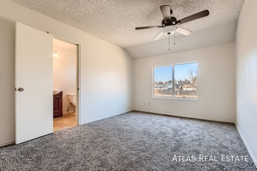 Building Photo - 7790 Belford Dr