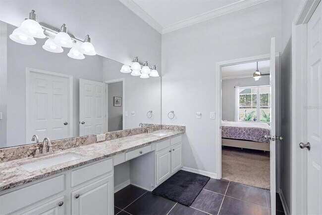 Building Photo - 4617 Egmont Dr